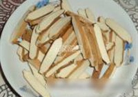 银芽青椒炒豆干的做法 步骤3
