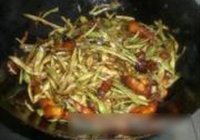 干豆角红烧肉的做法 步骤6