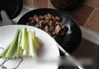 糖醋排骨的做法 步骤2
