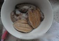 蒜香小鲍鱼的做法 步骤2