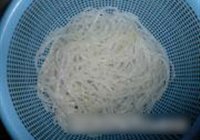 芹菜粉的做法 步骤2