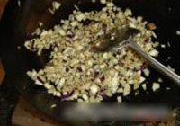 茄子蛋饼的做法 步骤7
