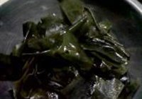 海带炖排骨的做法 步骤1