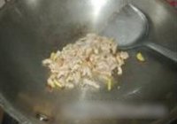 海带炒肉丝的做法 步骤7