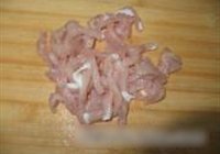 海带炒肉丝的做法 步骤4