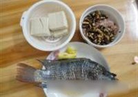 罗非鱼豆腐煲的做法 步骤1
