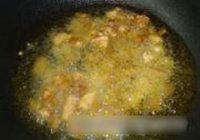 青椒麻辣鸡丁的做法 步骤5
