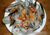 粉丝蒜蓉蒸青口的做法 步骤12
