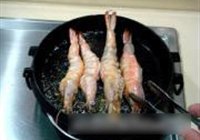 铁板焅大虾的做法 步骤3