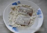 茄汁带鱼的做法 步骤2