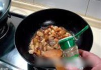 干锅海味烧笋的做法 步骤9