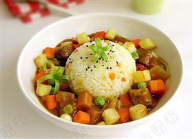 咖喱牛肉烩饭