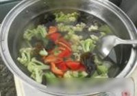茄汁四素的做法 步骤3