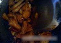 鸡脚鸡翅烧黄瓜的做法 步骤5