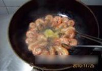 鲜虾大蒜烧豆腐的做法 步骤4