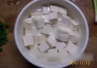 鲜虾大蒜烧豆腐的做法 步骤7