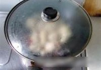番茄红烩肉翅根的做法 步骤5