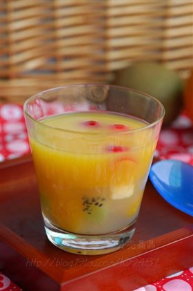 成长果冻果汁杯