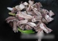 红焖羊肉的做法 步骤8