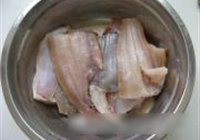 香煎舌头鱼的做法 步骤1
