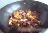 红白豆腐的做法 步骤6