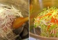 炒泡面的做法 步骤5