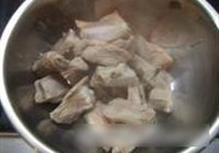 糖醋排骨的做法 步骤3