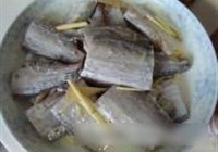 糖醋带鱼的做法 步骤2