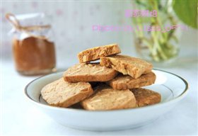焦糖果仁饼干