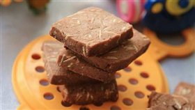 杏仁片巧克力饼干