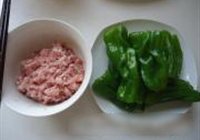 辣椒塞肉的做法 步骤1