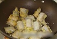 糖醋带鱼的做法 步骤5