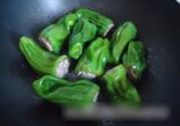 辣椒塞肉的做法 步骤5