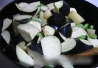 茄子炖土豆的做法 步骤5