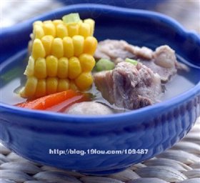 田园蔬菜龙骨汤
