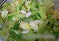 清炒苞菜的做法 步骤4
