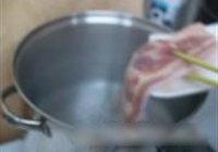 精品白斩肉的做法 步骤2