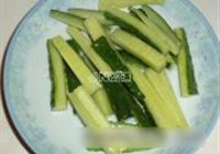 青瓜猪仔骨的做法 步骤7