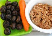荸荠肉丸汤的做法 步骤1
