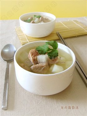 羊肉萝卜汤