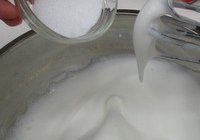 奶酪肉松戚风蛋糕的做法 步骤11
