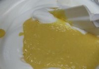 奶酪肉松戚风蛋糕的做法 步骤13