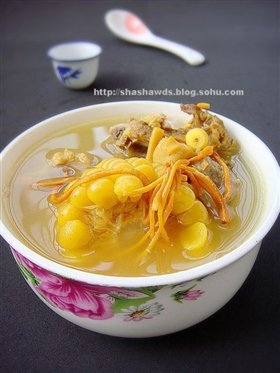 虫草花玉米排骨汤