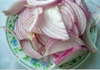 洋葱炒蛋的做法 步骤3