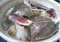 螃蟹白菜粉丝煲的做法 步骤8