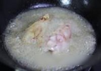 蒜香鱿鱼筒的做法 步骤4