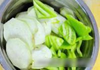 地三鲜的做法 步骤3