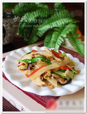 香菇土豆炒鸡片