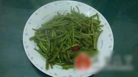 清炒芦蒿