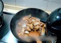 京味栗子烧鸡块的做法 步骤8